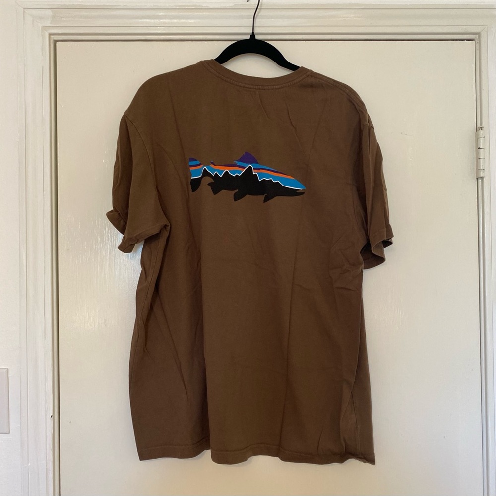 Patagonia T-Shirt - Men’s L